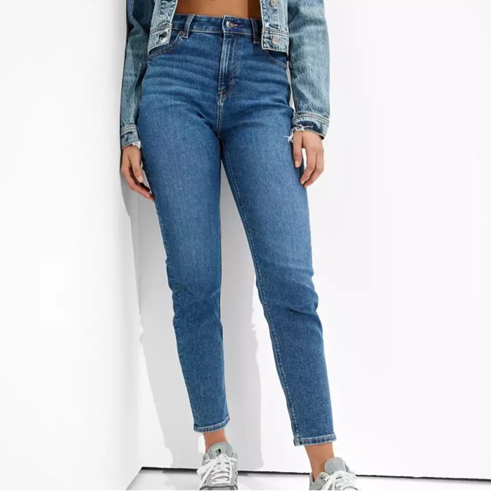 American Eagle Real Good Stretch Mom Jeans size 10 x-long NWT
